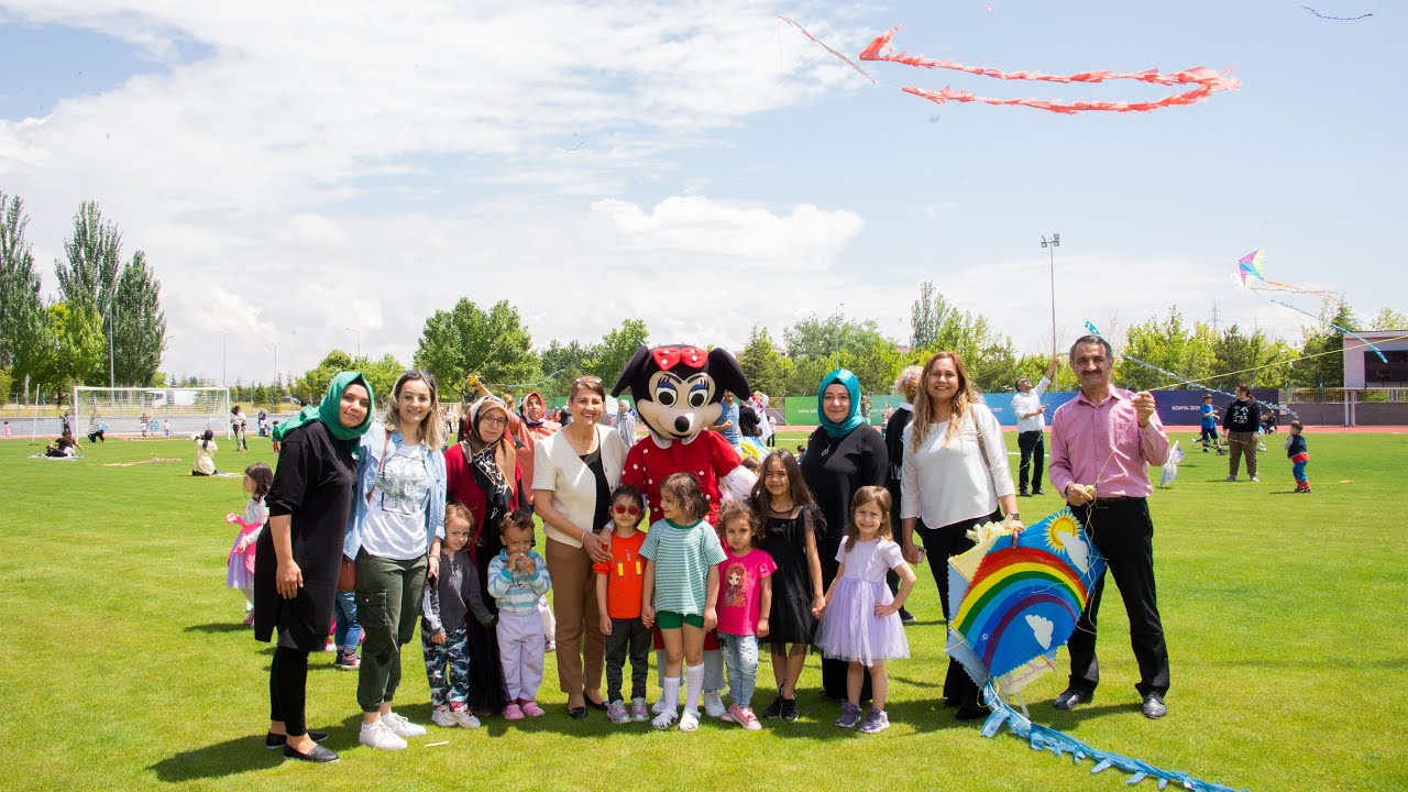 Selçuk Üniversitesi Uçurtma Şenliği Tarihi [2026 Güncel] - Kapak Görseli